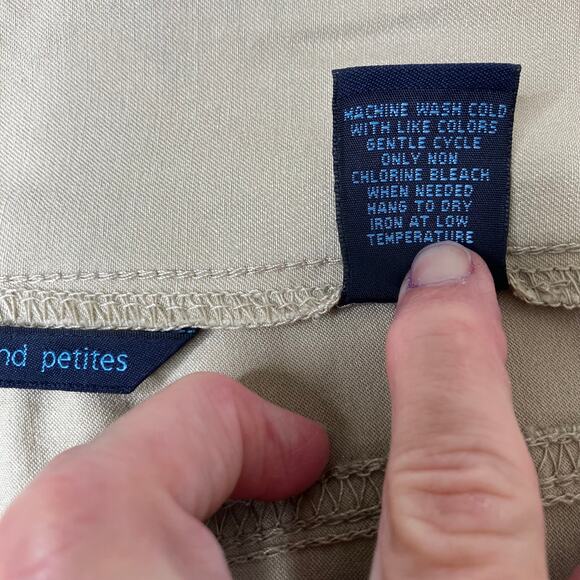 Westbound Petites Pants Womens Khaki SZ 8P Mid-Rise Capri 2 Back Pockets Stretch - Picture 5 of 8